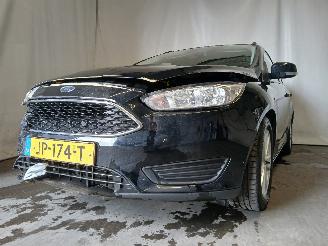  Ford Focus Focus 3 Wagon Combi 1.0 Ti-VCT EcoBoost 12V 100 (M2DC) [74kW]  (02-201=
2/05-2018) 2016/5