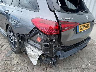 Mercedes C-klasse C Estate (S206) Combi C-300 e 2.0 Turbo (M254.920) [230kW]  (12-2021/.=
=2E.) picture 31