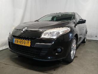 Unfallwagen Renault Mégane Megane III Grandtour (KZ) Combi 5-drs 1.4 16V TCe 130 (H4J-700(H4J-A7)=
) [96kW]  (05-2009/02-2016) 2010/9