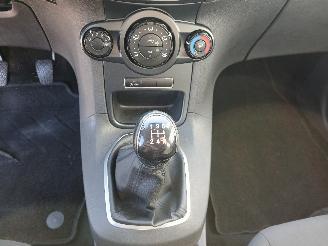 Ford Fiesta Fiesta 6 (JA8) Hatchback 1.0 SCI 12V 80 (P4JA(Euro 5)) [59kW]  (10-201=
2/06-2017) picture 19