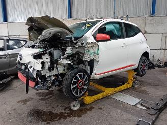 Uttjänta bilar auto Toyota Aygo Aygo (B40) Hatchback 1.0 12V VVT-i (1KR-FE) [53kW]  (03-2018/...) 2019/0