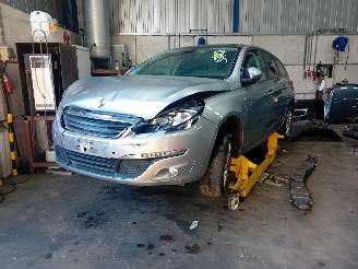 Uttjänta bilar auto Peugeot 308 308 SW (L4/L9/LC/LJ/LR) Combi 5-drs 1.6 BlueHDi 120 (DV6FC(BHZ)) [88kW=
]  (03-2014/12-2021) 2015/1