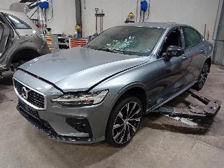 Sloopauto Volvo S-60 S60 III (ZS) Sedan 2.0 T5 16V (B4204T26) [184kW]  (02-2019/12-2021) 2019