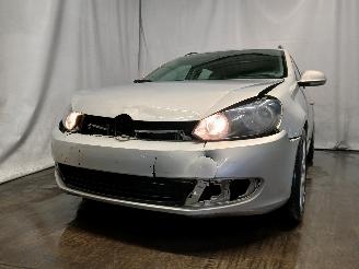 Damaged car Volkswagen Golf Golf VI Variant (AJ5/1KA) Combi 1.4 TSI 122 16V (CAXA(Euro 5)) [90kW] =
 (07-2009/07-2013) 2010/9