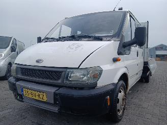 uszkodzony samochody osobowe Ford Transit Transit RWD Ch.Cab/Pick-up 2.4 TDdi 16V (H9FA) [101kW]  (03-2004/05-20=
06) 2005/11