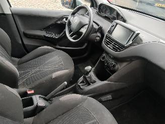 Peugeot 208 208 I (CA/CC/CK/CL) Hatchback 1.2 Vti 12V PureTech 82 (EB2F(HMZ)) [60k=
W]  (03-2012/12-2019) picture 8