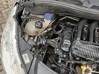 Peugeot 208 208 I (CA/CC/CK/CL) Hatchback 1.2 Vti 12V PureTech 82 (EB2F(HMZ)) [60k=
W]  (03-2012/12-2019) picture 22