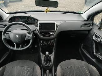 Peugeot 208 208 I (CA/CC/CK/CL) Hatchback 1.2 Vti 12V PureTech 82 (EB2F(HMZ)) [60k=
W]  (03-2012/12-2019) picture 11