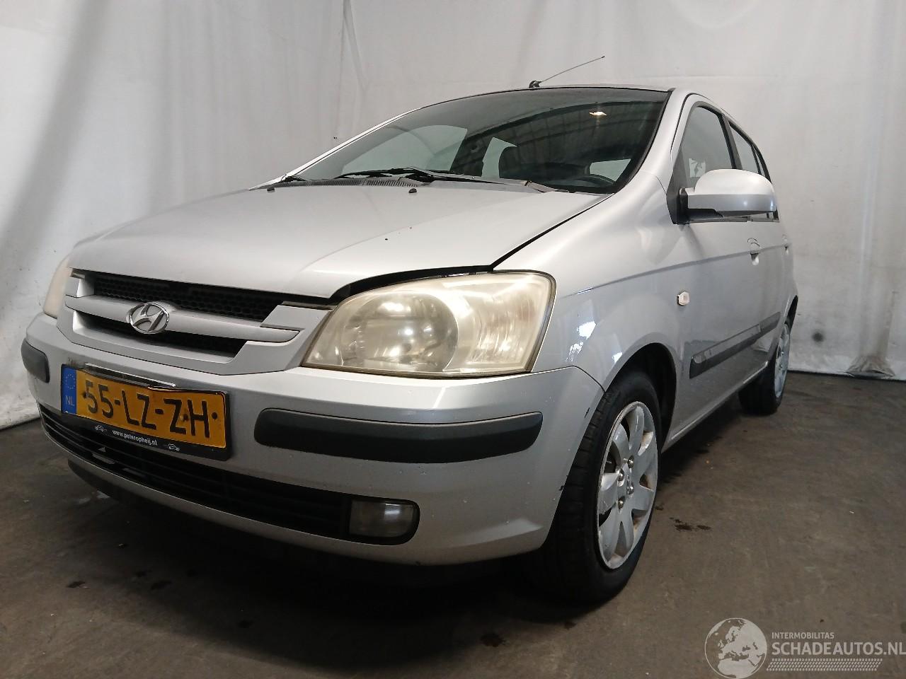 Hyundai Getz Getz Hatchback 1.3i 12V (G4EA) [60kW]  (09-2002/03-2004)