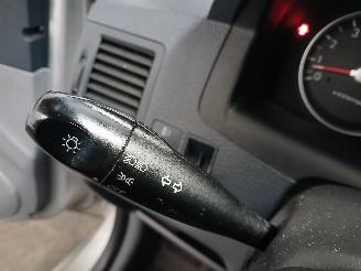 Hyundai Getz Getz Hatchback 1.3i 12V (G4EA) [60kW]  (09-2002/03-2004) picture 13