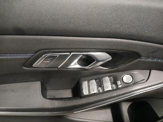 BMW 3-serie 3 serie (G20) Sedan 320i 2.0 TwinPower Turbo 16V (B48-B20A) [135kW]  (=
03-2019/...) picture 14
