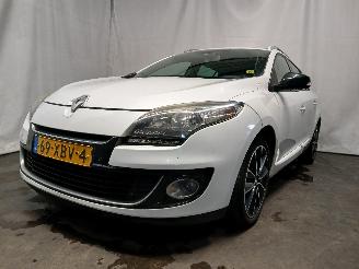 Autoverwertung Renault Mégane Megane III Grandtour (KZ) Combi 5-drs 1.5 dCi 110 (K9K-636(K9K-A6)) [8=
1kW]  (02-2009/04-2016) 2012/5