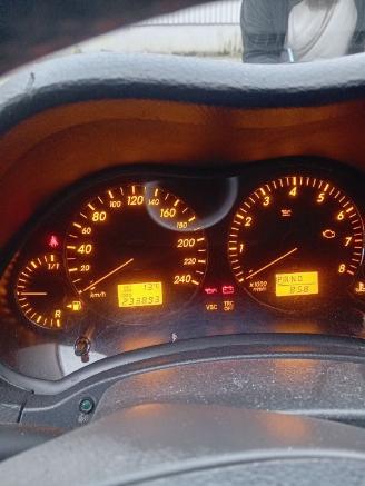 Toyota Avensis Avensis Wagon (T25/B1E) Combi 2.4 16V VVT-i D4 (2AZFSE) [120kW]  (10-2=
003/10-2008) picture 2
