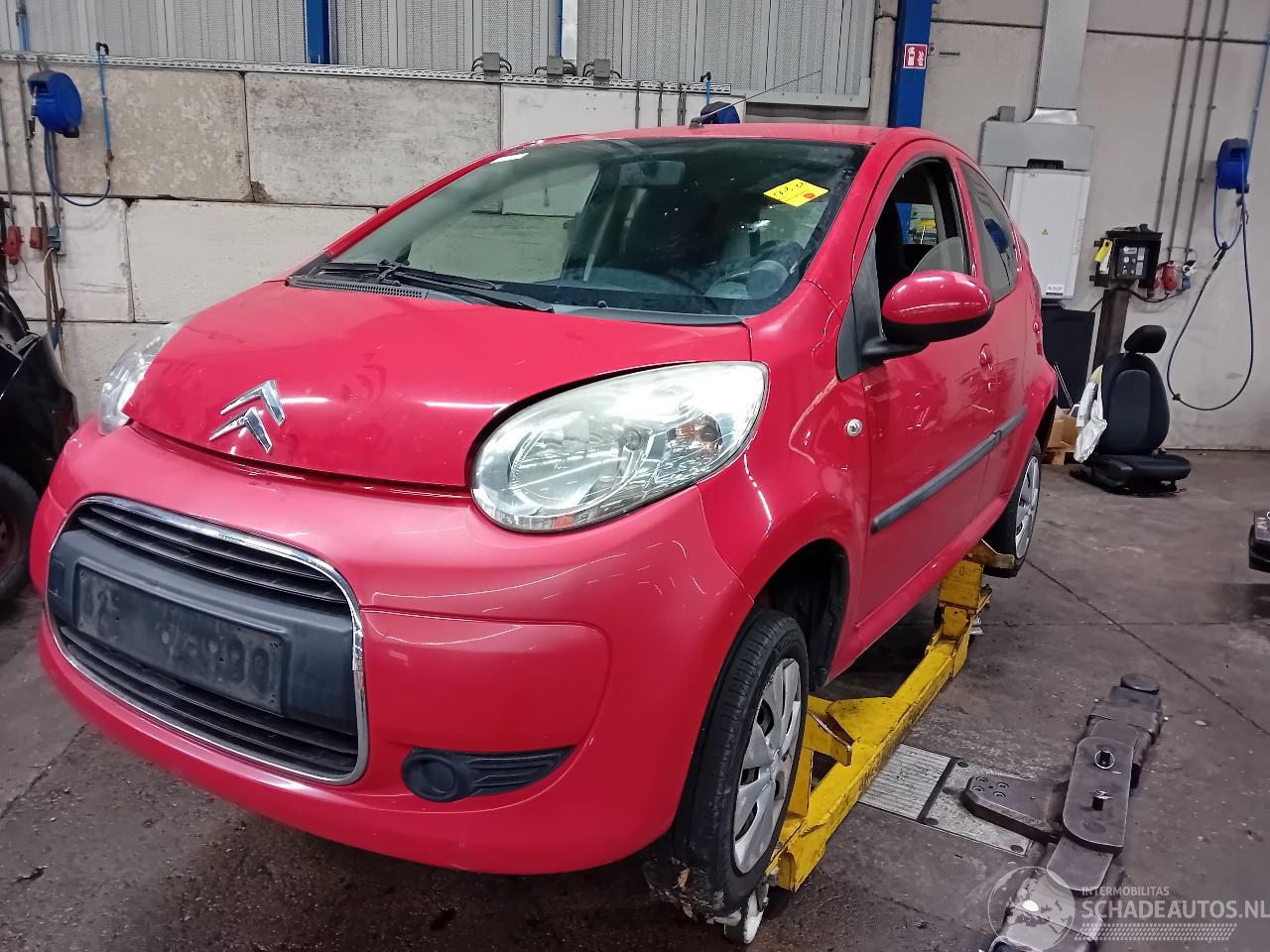 Citroën C1 C1 Hatchback 1.0 12V (1KR-FE(Euro 4)) [50kW]  (06-2005/09-2014)