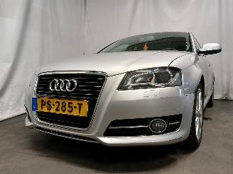 krockskadad bil auto Audi A3 A3 Sportback (8PA) Hatchback 5-drs 1.4 TFSI 16V (CAXC) [92kW]  (09-200=
7/03-2013) 2013/3