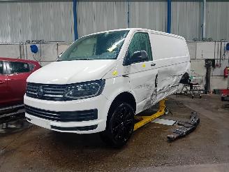 Vrakbiler auto Volkswagen Transporter Transporter T5 Van 2.0 TDI DRF (CAAC(Euro 5)) [103kW]  (09-2009/08-201=
5) 2016/8