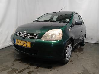 Voiture accidenté Toyota Yaris Yaris (P1) Hatchback 1.3 16V VVT-i (2SZFE) [63kW]  (08-1999/11-2005) 2002/1
