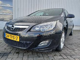 uszkodzony samochody osobowe Opel Astra Astra J (PC6/PD6/PE6/PF6) Hatchback 5-drs 1.7 CDTi 16V EcoFLEX 130 (A1=
7DTE(Euro 5)) [96kW]  (07-2011/10-2015) 2012/3