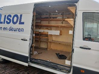 Volkswagen Crafter Crafter (SY) Van 2.0 TDI FWD (DAUA) [103kW]  (09-2016/...) picture 11