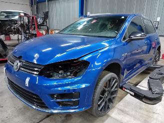 Coche siniestrado Volkswagen Golf Golf VII (AUA) Hatchback 2.0 R 4Motion 16V (CYFB) [215kW]  (11-2014/03=
-2020) 2015