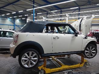 Mini Mini Mini Open (R57) Cabrio 1.6 16V One (N16-B16A) [72kW]  (09-2009/06-2015=
) picture 3