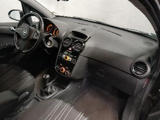 Opel Corsa Corsa D Hatchback 1.4 16V Twinport (A14XER(Euro 5)) [74kW]  (12-2009/0=
8-2014) picture 8