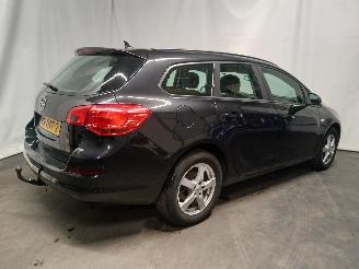 Opel Astra Astra J Sports Tourer (PD8/PE8/PF8) Combi 1.4 Turbo 16V (A14NEL(Euro 5=
)) [88kW]  (10-2010/10-2015) picture 6