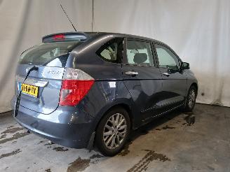 Honda Fr-v FR-V (BE) MPV 1.7 16V (D17A2) [92kW]  (02-2005/12-2006) picture 6