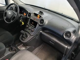 Kia Carens Carens III (FG) MPV 2.0i CVVT 16V (G4KA) [106kW]  (09-2006/06-2013) picture 7