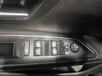 Peugeot 5008 5008 II (M4/MC/MJ/MR) MPV 1.2 12V e-THP PureTech 130 (EB2ADTS(HNS)) [9=
6kW]  (12-2016/12-2024) picture 13