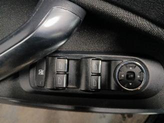 Ford Mondeo Mondeo IV Wagon Combi 2.0 Ecoboost SCTi 16V (TNBA(Euro 5)) [149kW]  (0=
3-2010/01-2015) picture 13