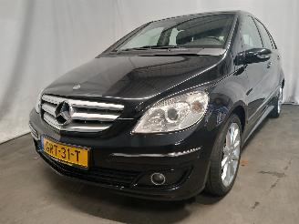 skadebil auto Mercedes B-klasse B (W245) Hatchback 1.7 B-170 16V (M266.940) [85kW]  (03-2005/11-2011) 2006/7
