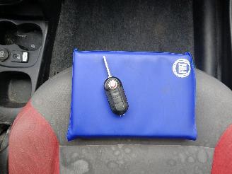 Fiat Panda Panda/Pandina (312) Hatchback 0.9 TwinAir Turbo 85 (312.A.2000) [63kW]=
  (02-2012/...) picture 18