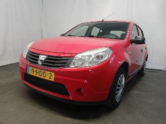 Schadeauto Dacia Sandero Sandero I (BS) Hatchback 1.4 (K7J-710(K7J-A7)) [55kW]  (06-2008/12-201=
2) 2008/2