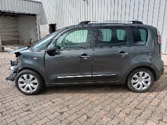 Citroën C3 C3 Picasso (SH) MPV 1.6 16V VTI 120 (EP6C(5FS)) [88kW]  (02-2009/10-20=
17) picture 4