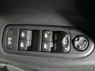 Citroën C3 C3 (SC) Hatchback 5-drs 1.6 HDi 92 (DV6DTED(9HP)) [68kW]  (11-2009/09-=
2016) picture 14