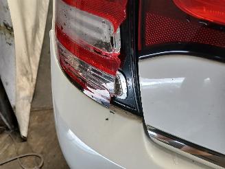 Citroën C3 C3 (SC) Hatchback 5-drs 1.6 HDi 92 (DV6DTED(9HP)) [68kW]  (11-2009/09-=
2016) picture 36