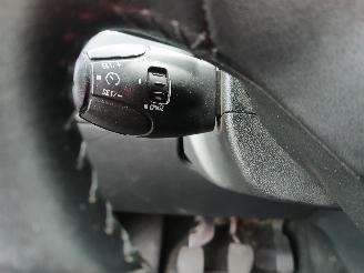 Peugeot 208 208 I (CA/CC/CK/CL) Hatchback 1.6 HDi 115 16V (DV6C(9HD)) [84kW]  (03-=
2012/12-2019) picture 15