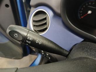 Hyundai I-10 i10 (F5) Hatchback 1.1i 12V (G4HG) [49kW]  (01-2008/12-2013) picture 13