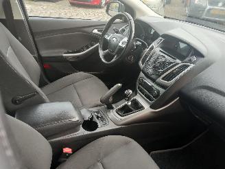 Ford Focus Focus 3 Wagon Combi 1.0 Ti-VCT EcoBoost 12V 125 (M1DA(Euro 5)) [92kW] =
 (02-2012/05-2018) picture 8