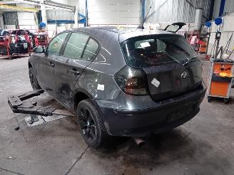 BMW 1-serie 1 serie (E87/87N) Hatchback 5-drs 118i 16V (N46-B20) [95kW]  (07-2004/=
02-2007) picture 4