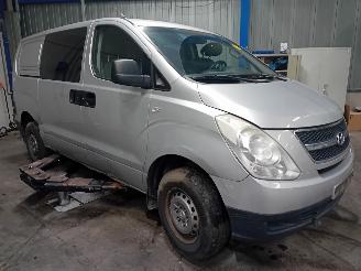 Hyundai  H-300 Van 2.5 CRDi (D4CB) [100kW]  (08-2009/...) picture 2