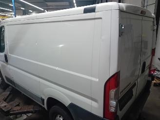 Peugeot Boxer Boxer (U9) Van 2.2 HDi 100 Euro 4 (22DT(4HV)) [74kW]  (04-2006/12-2011=
) picture 4
