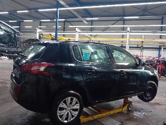 Peugeot 308 308 (L3/L8/LB/LH/LP) Hatchback 5-drs 1.6 HDi (DV6DTED(9HP)) [68kW]  (0=
9-2013/06-2021) picture 3