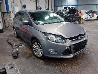 rozbiórka samochody osobowe Ford Focus Focus 3 Wagon Combi 1.0 Ti-VCT EcoBoost 12V 125 (M1DA(Euro 5)) [92kW] =
 (02-2012/05-2018) 2013/8