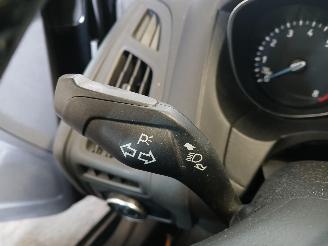 Ford Focus Focus 3 Wagon Combi 1.0 Ti-VCT EcoBoost 12V 100 (M2DC) [74kW]  (02-201=
2/05-2018) picture 14