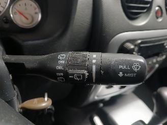 Jeep Cherokee Cherokee/Liberty (KJ) Terreinwagen 3.7 V6 24V (EKG) [155kW]  (09-2001/=
01-2008) picture 17