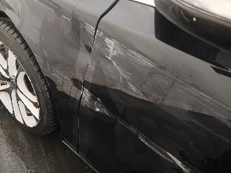 Volvo V-40 V40 (MV) Hatchback 5-drs 1.6 D2 (D4162T) [84kW]  (03-2012/12-2016) picture 22