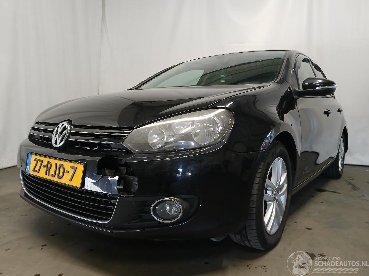 Volkswagen Golf Golf VI (5K1) Hatchback 1.2 TSI BlueMotion (CBZB) [77kW]  (11-2008/11-=
2012)