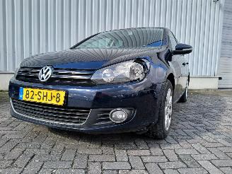 Vaurioauto  passenger cars Volkswagen Golf Golf VI (5K1) Hatchback 1.2 TSI BlueMotion (CBZB) [77kW]  (11-2008/11-=
2012) 2011/9